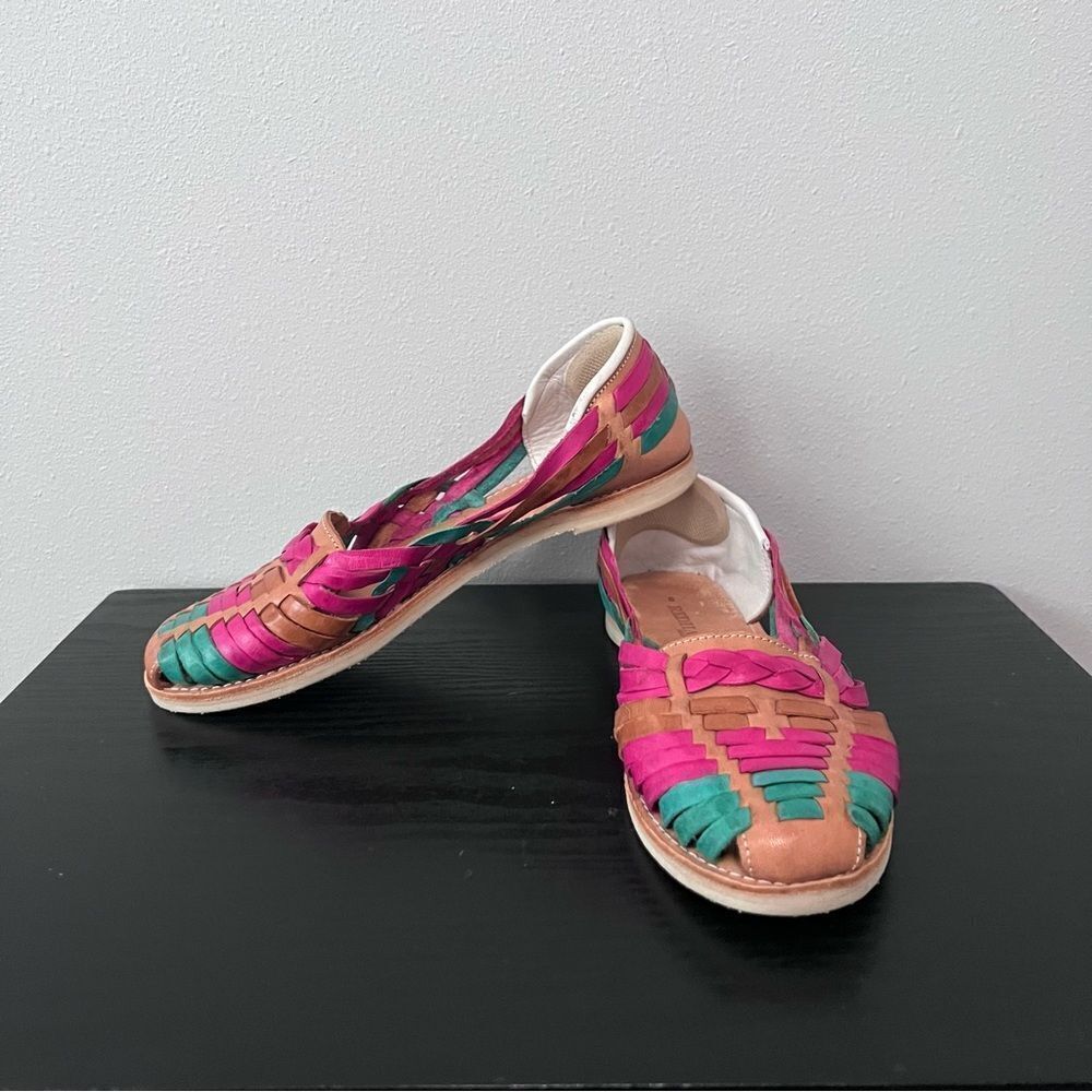 Redhawk Painted Leather Huaraches Sandals Size 8